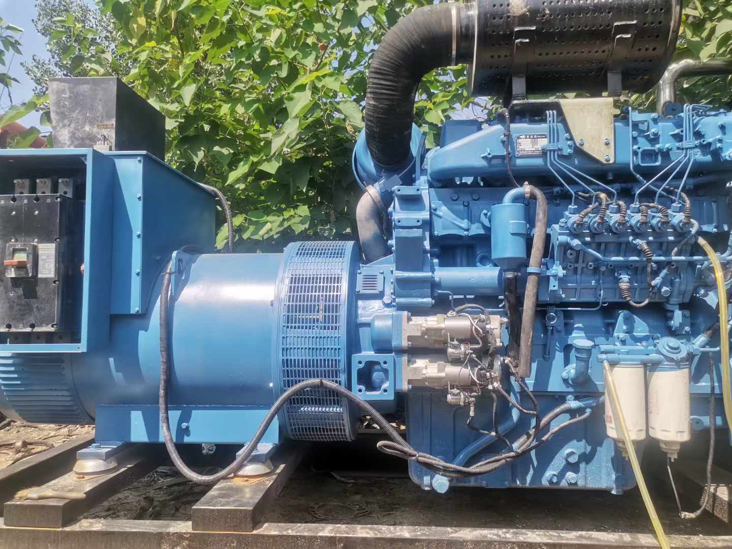普宁详细说明降低 800kW 柴油发电机输出电流波动的方法