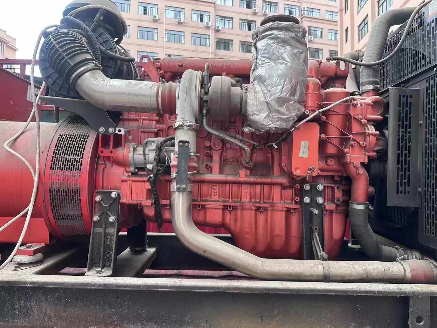 普宁如何选择适合 600kW 柴油发电机组的过载保护器？