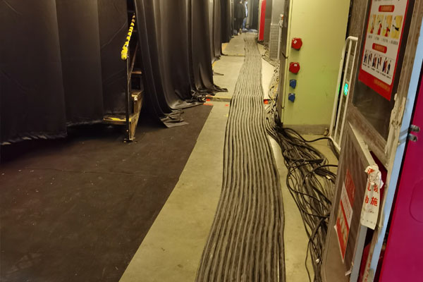 普宁柴油发电机组的输出电压可以调节到哪些范围？