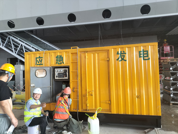 普宁怎样判断空气滤清器是否需要更换？